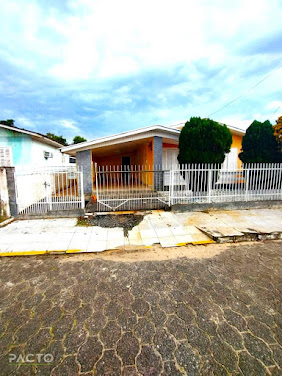 Casa em Coloninha  -  Araranguá