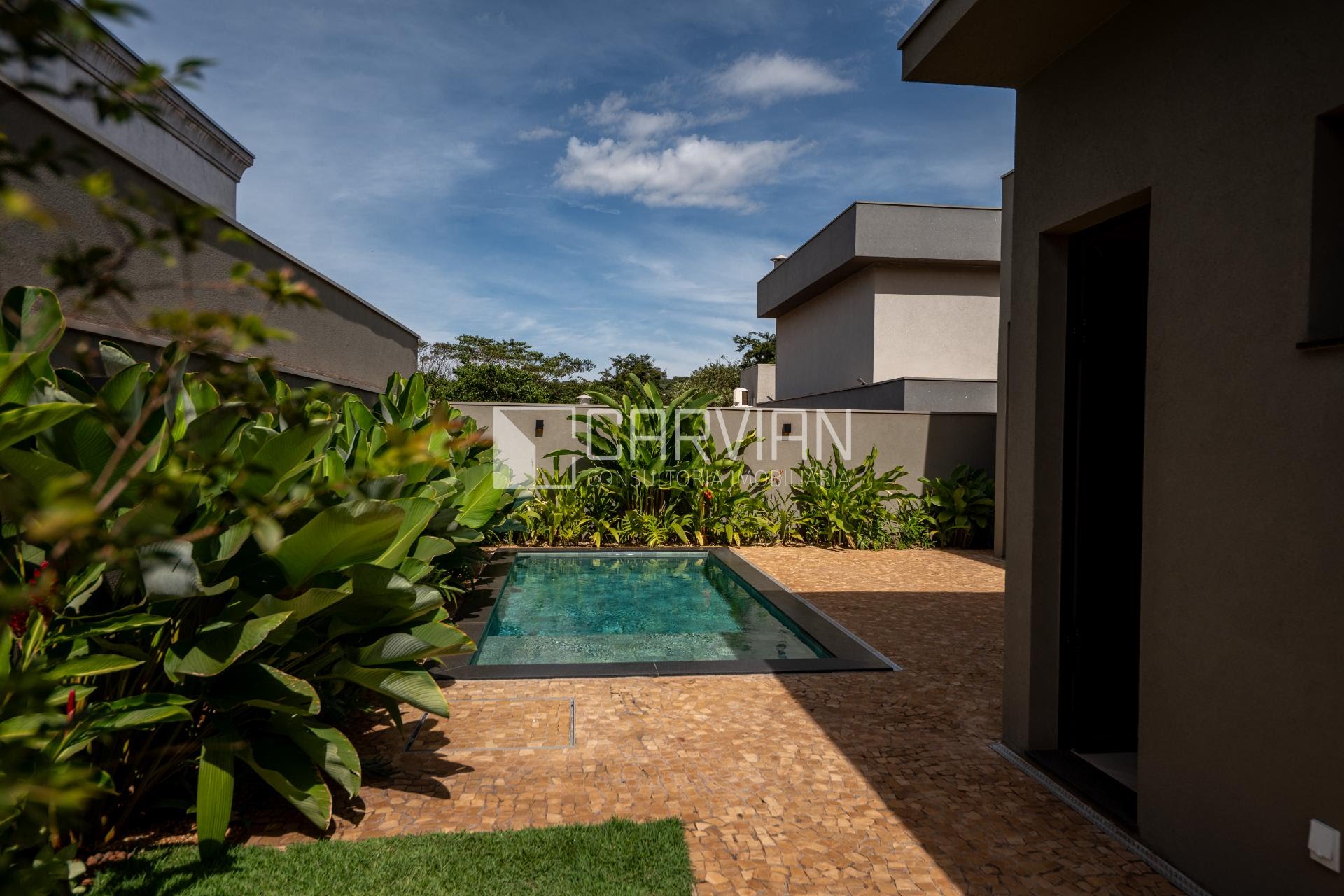 Casa à venda com 4 quartos, 4 suítes, 4 vagas e 261m² no Jardim Olhos D Agua, Ribeirão Preto (SP) — foto 22 de 30