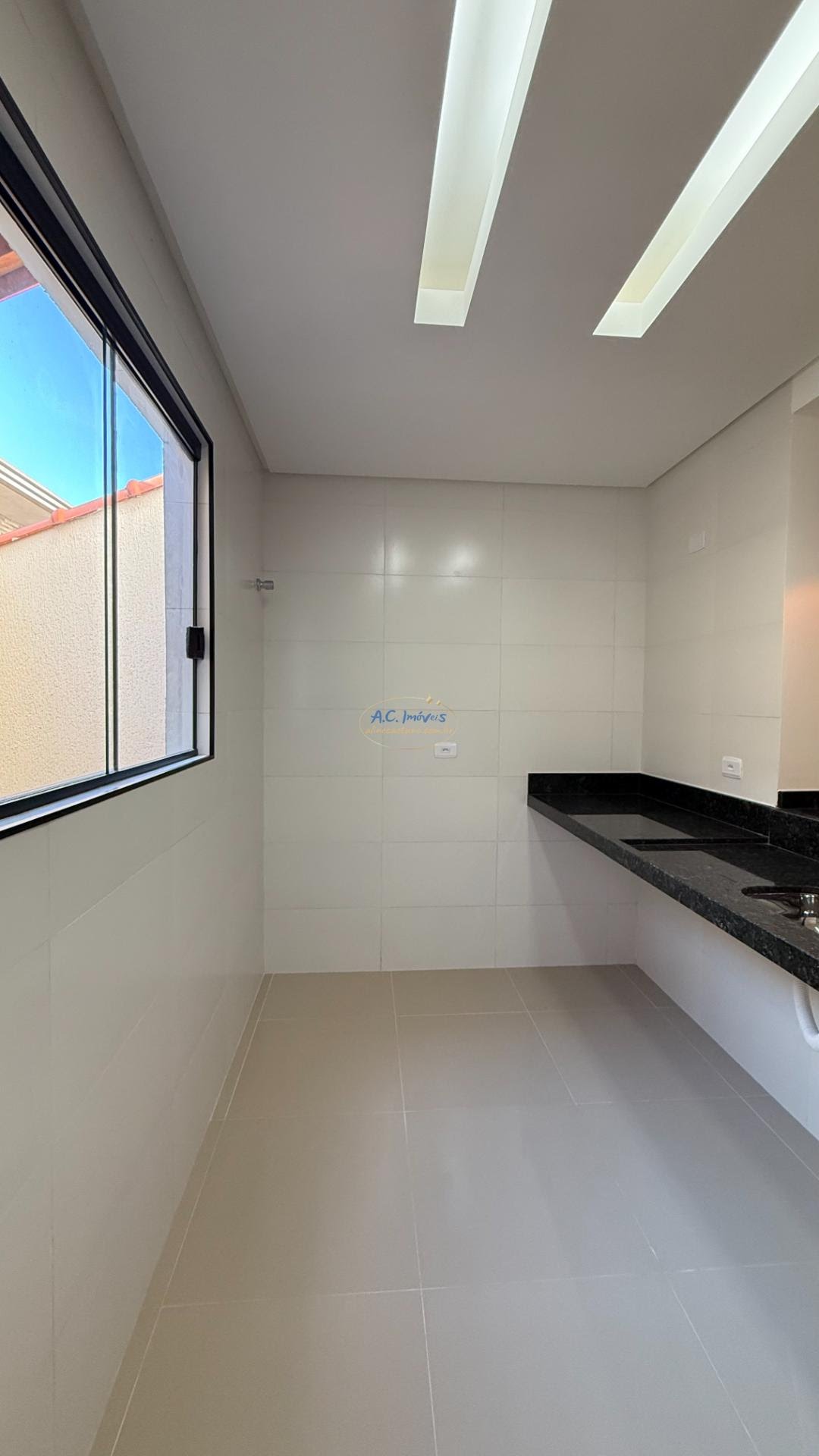 Casa à venda com 2 quartos, 2 suítes, 1 vaga e 62m² no Maracanã, Praia Grande (SP) — foto 24 de 30