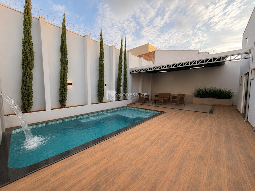 Casa em Loteamento Jardins Florença  -  Catalão