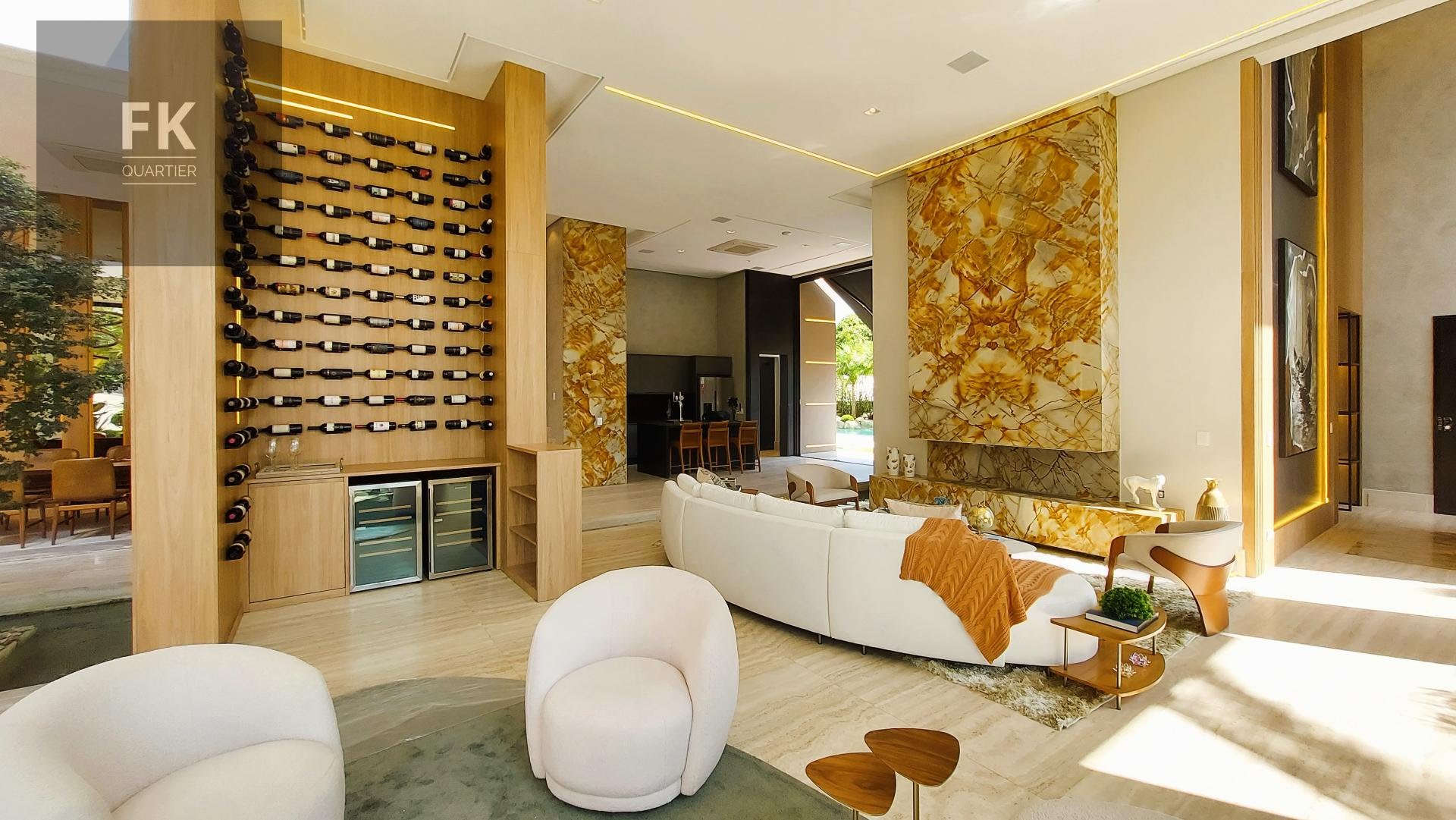 Casa à venda com 5 quartos, 5 suítes, 6 vagas e 1050m² no Alphaville Residencial Dois, Barueri (SP) — foto 4 de 30