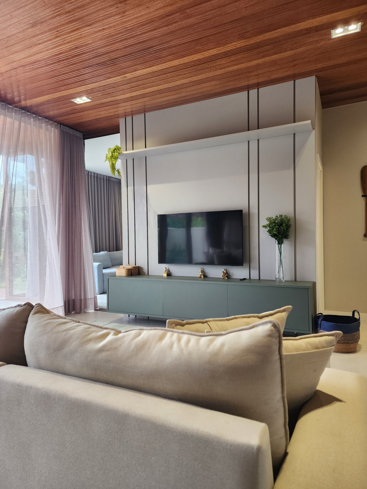 Casa à venda com 6 quartos, 6 suítes, 4 vagas e 400m² no Centro, Mata de São João (BA) — foto 8 de 30