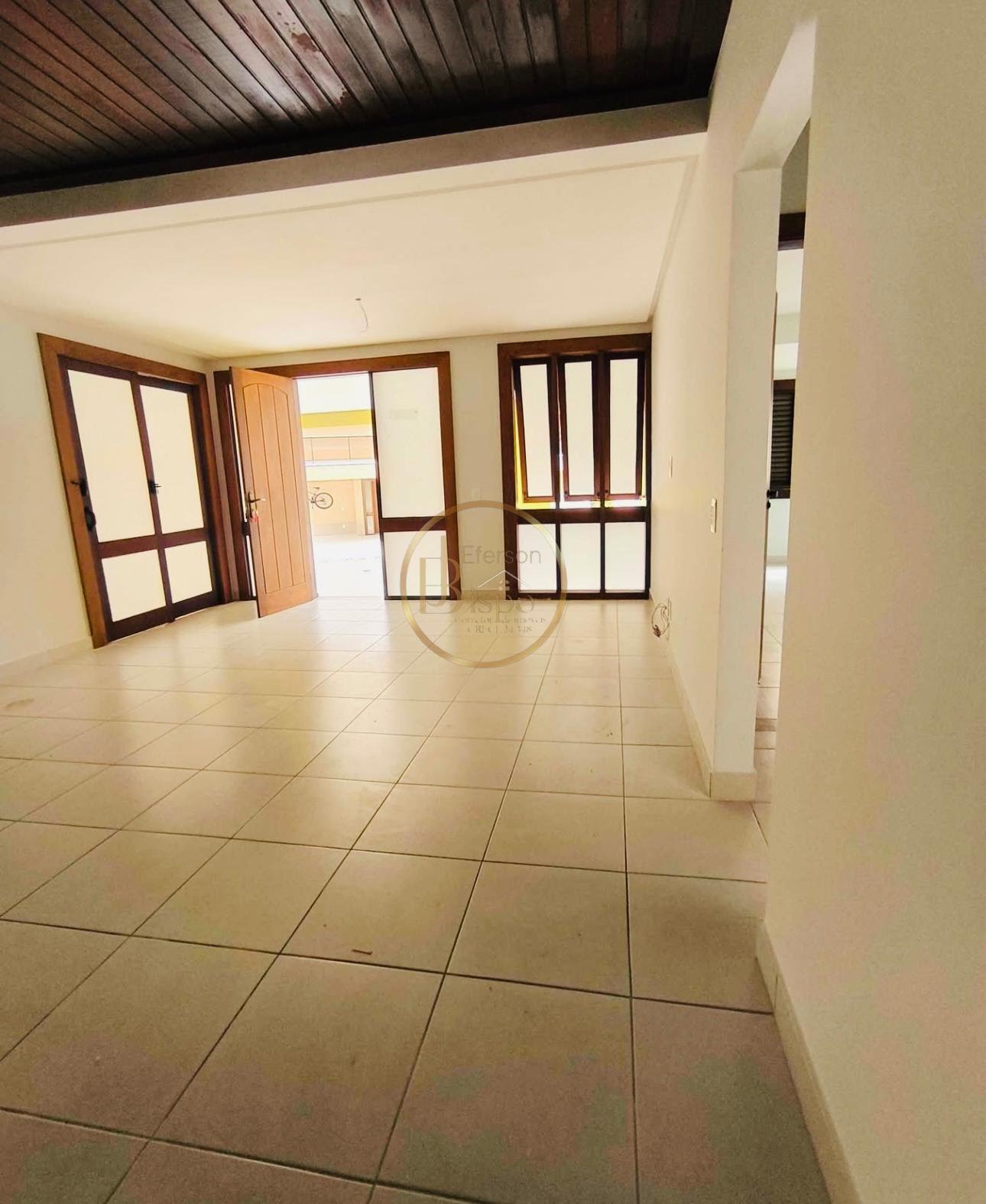 Casa para alugar com 4 quartos, 4 suítes, 2 vagas e 400m² no Campinho, Porto Seguro (BA) — foto 9 de 13