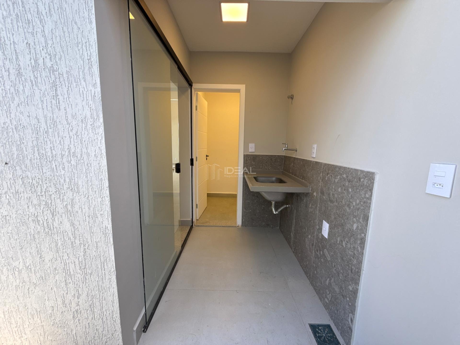 Casa à venda com 3 quartos, 3 suítes, 2 vagas e 230m² no Parque Rodoviário, Campos dos Goytacazes (RJ) — foto 24 de 30