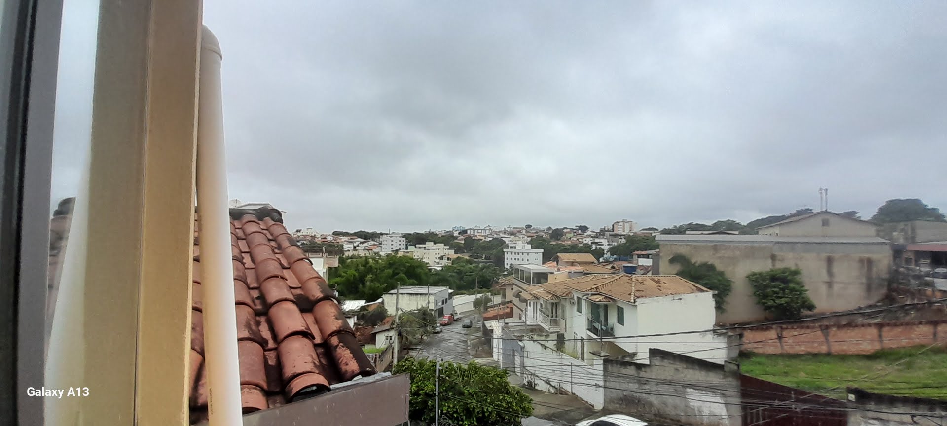 Casa à venda com 2 quartos, 3 banheiros, 2 vagas e 80m² no Santa Monica, Belo Horizonte — foto principal