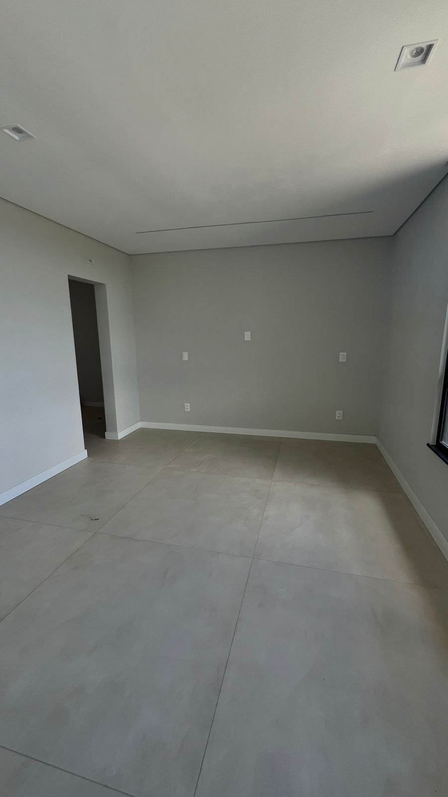 Casa à venda com 4 quartos, 3 suítes, 4 vagas e 268m² no Sim, Feira de Santana (BA) — foto 21 de 25