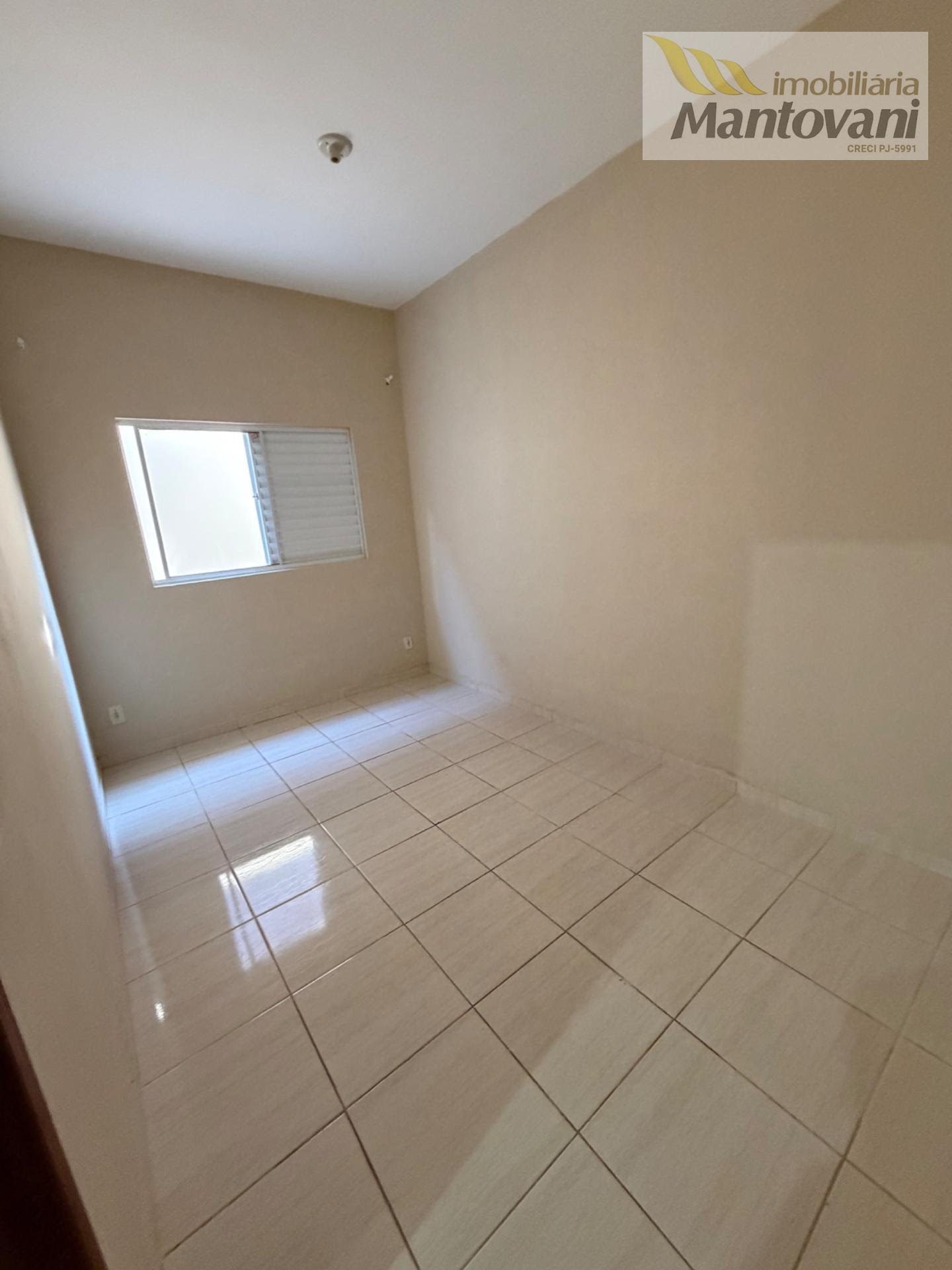 Casa à venda com 2 quartos, 1 banheiro, 2 vagas e 132m² no Jardim Mantovani, Tatuí (SP) — foto 11 de 12