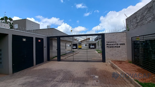 Casa Condomínio no Recanto dos Pássaros  -  Campo Grande
