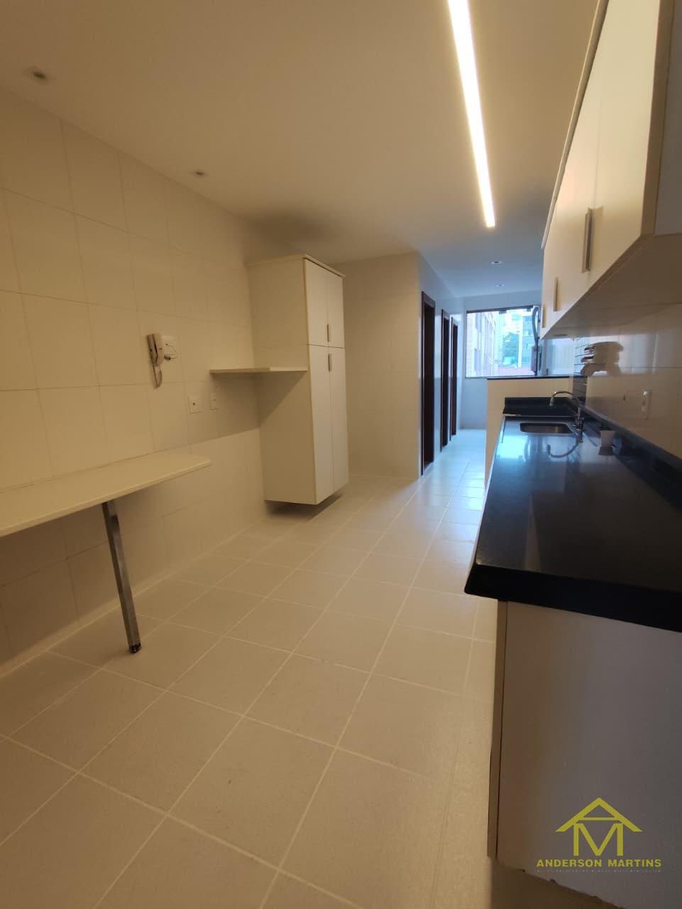 Apartamento à venda com 4 quartos, 5 banheiros, 4 vagas e 320m² no Itapuã, Vila Velha (ES) — foto 16 de 19