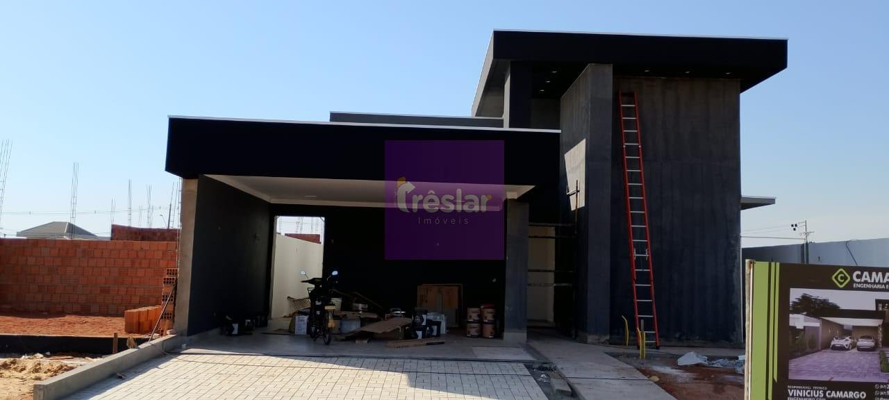 Casa à venda com 3 quartos, 4 banheiros, 2 vagas e 159m² no Villa de Leon, Três Lagoas — foto principal