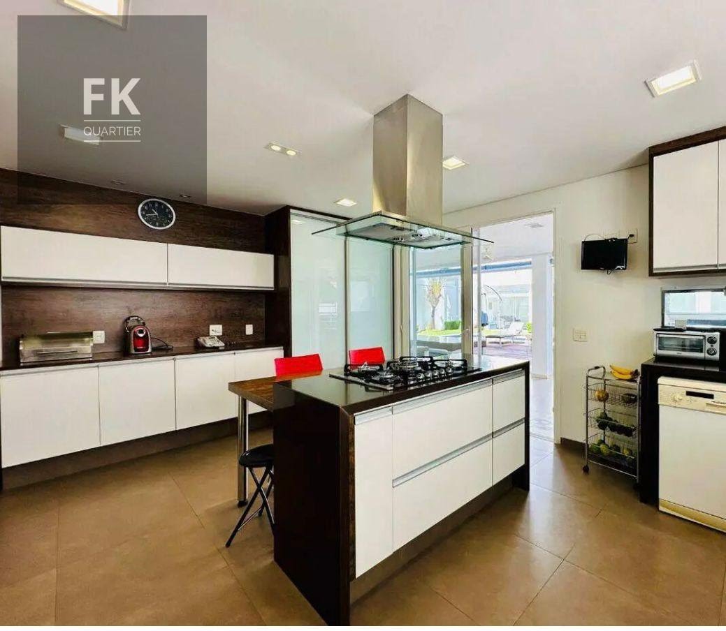 Casa à venda com 4 quartos, 4 suítes, 6 vagas e 522m² no Alphaville Residencial Zero, Barueri (SP) — foto 11 de 28