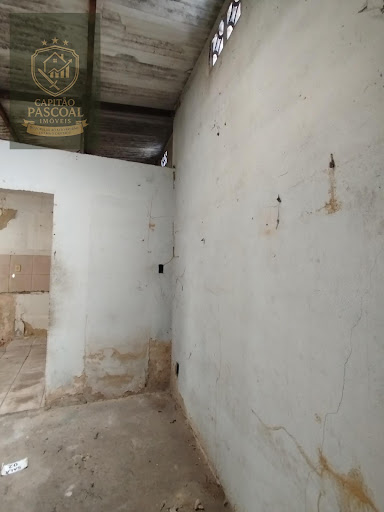 Casa Comercial à Venda no Centro de Campos, 250m², 3 Quartos