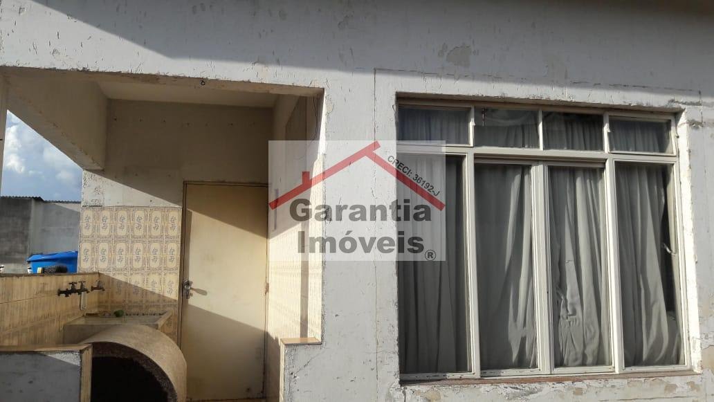 Casa à venda com 2 quartos, 2 banheiros, 2 vagas e 195m² no Rochdale, Osasco (SP) — foto 7 de 8