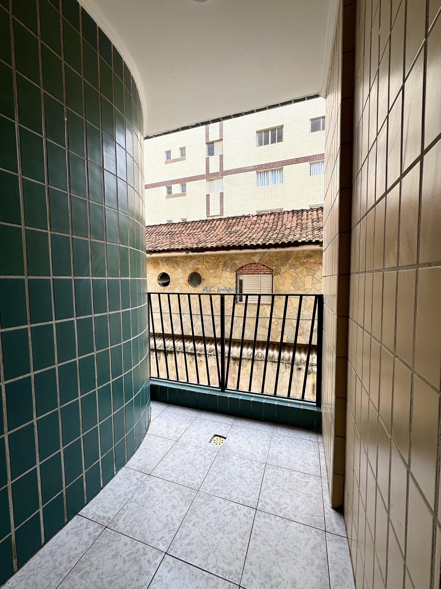 Apartamento à venda com 2 quartos, 1 suíte, 1 vaga e 70m² no Vila Assuncao, Praia Grande (SP) — foto 5 de 23