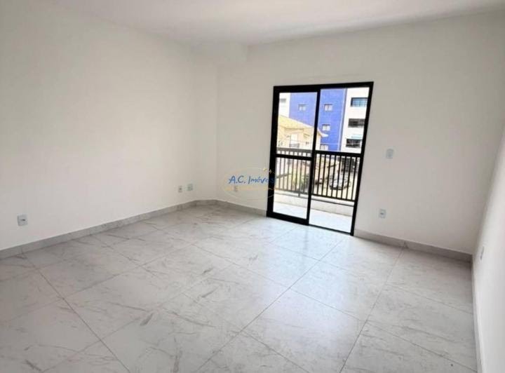 Casa à venda com 3 quartos, 1 suíte, 2 vagas e 120m² no Aviação, Praia Grande (SP) — foto 14 de 16
