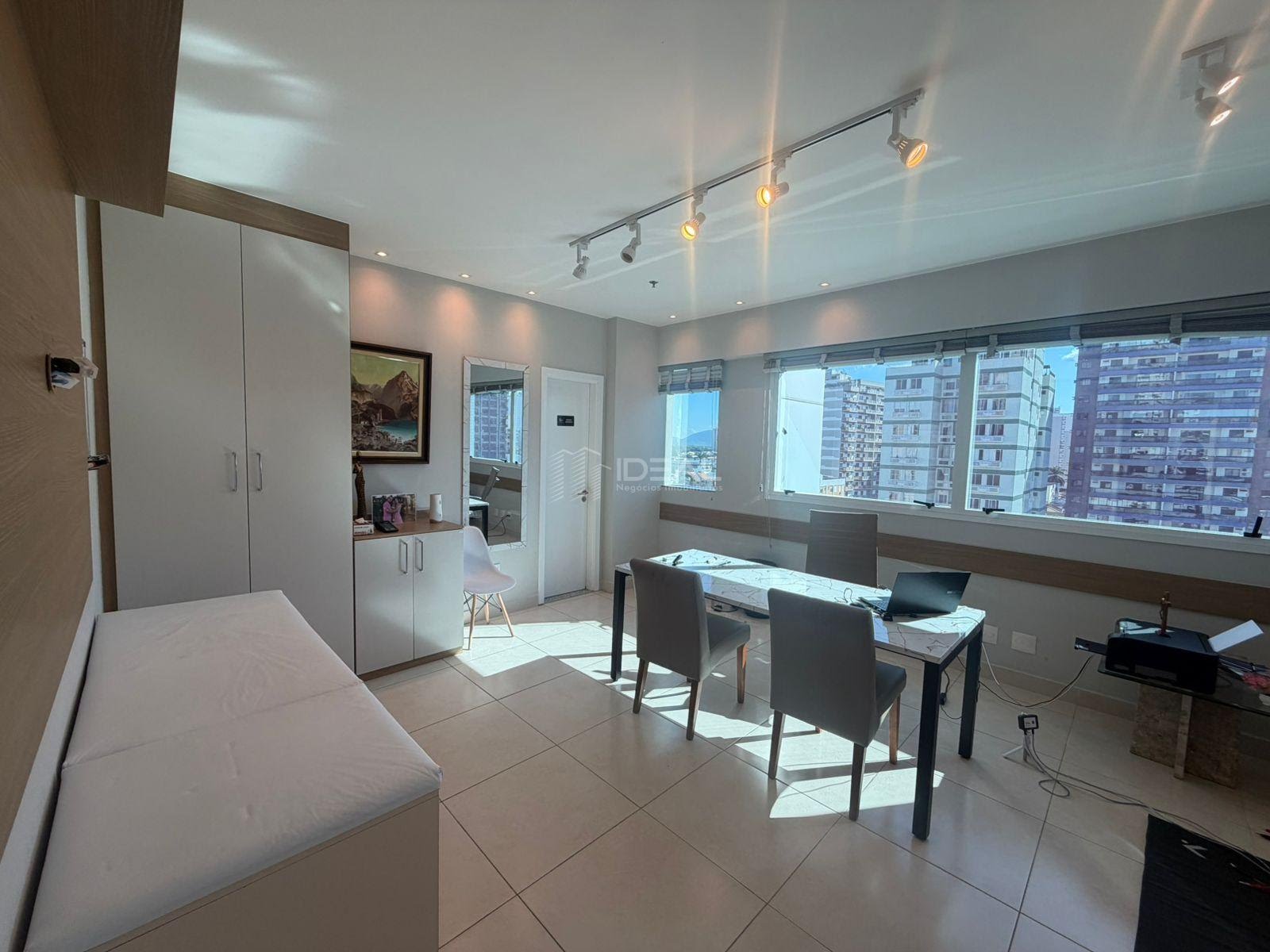 Comercial para alugar com 1 banheiro, 1 vaga e 81m² no Parque Avenida Pelinca, Campos dos Goytacazes (RJ) — foto 9 de 16