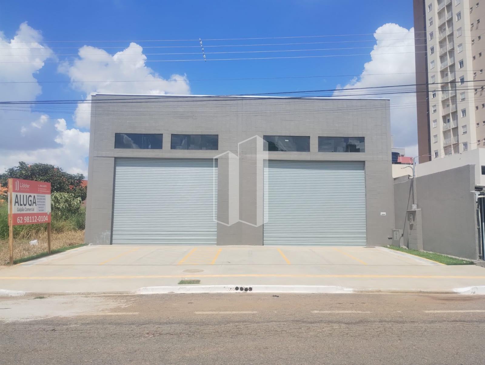 Comercial para alugar com 2 banheiros, 5 vagas e 459m² no Vila Rosa, Goiânia — foto principal