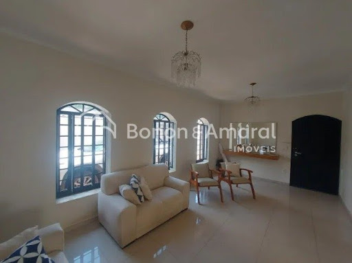 Casa, 4 quartos, 219 m² - Foto 4