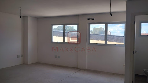 Sala para locação em Jardim Guarapiranga  -  São Paulo
