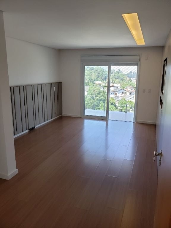 Casa à venda com 3 quartos, 3 suítes, 4 vagas e 500m² no Condomínio Country Club, Arujá (SP) — foto 15 de 28