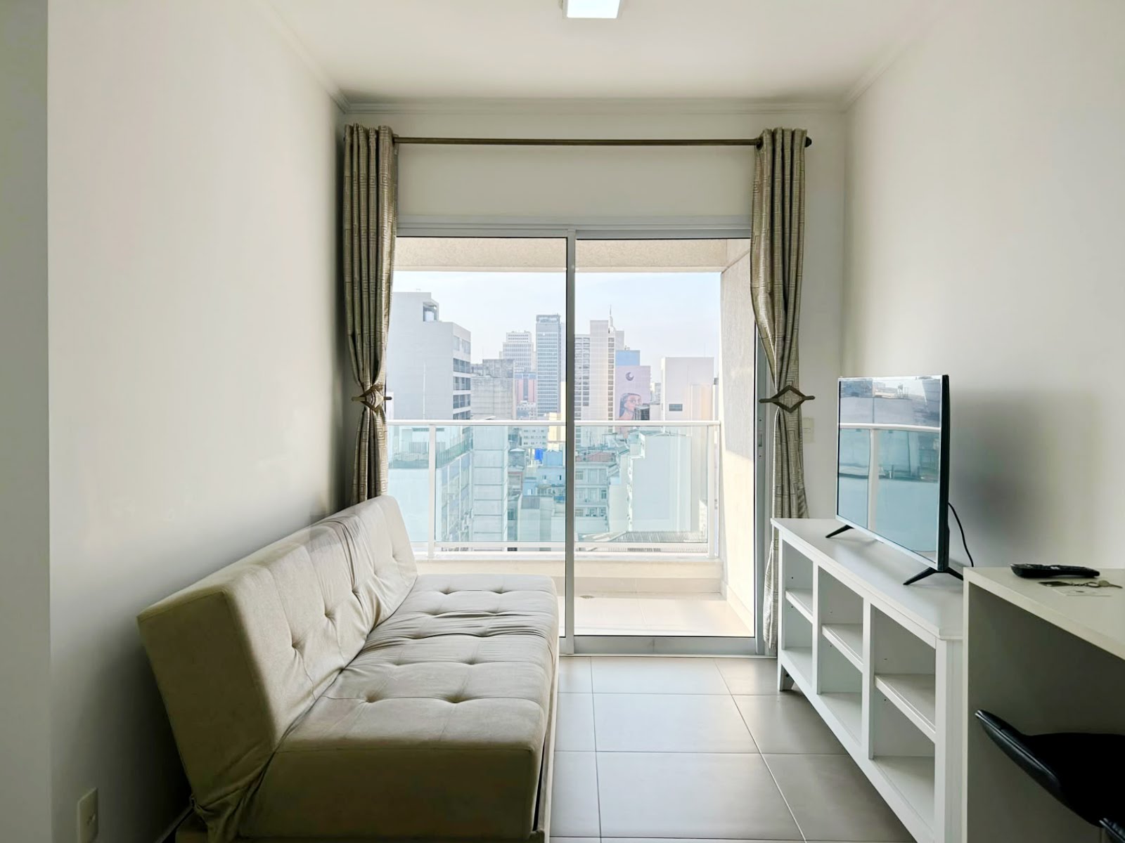 Apartamento para alugar com 1 quarto, 1 banheiro, 1 vaga e 45m² no Bela Vista, São Paulo (SP) — foto 2 de 30