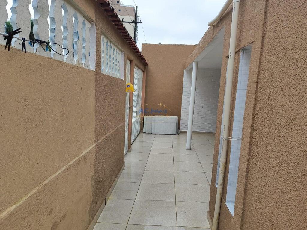 Casa à venda com 2 quartos, 2 suítes, 2 vagas e 118m² no Aviação, Praia Grande (SP) — foto 23 de 26