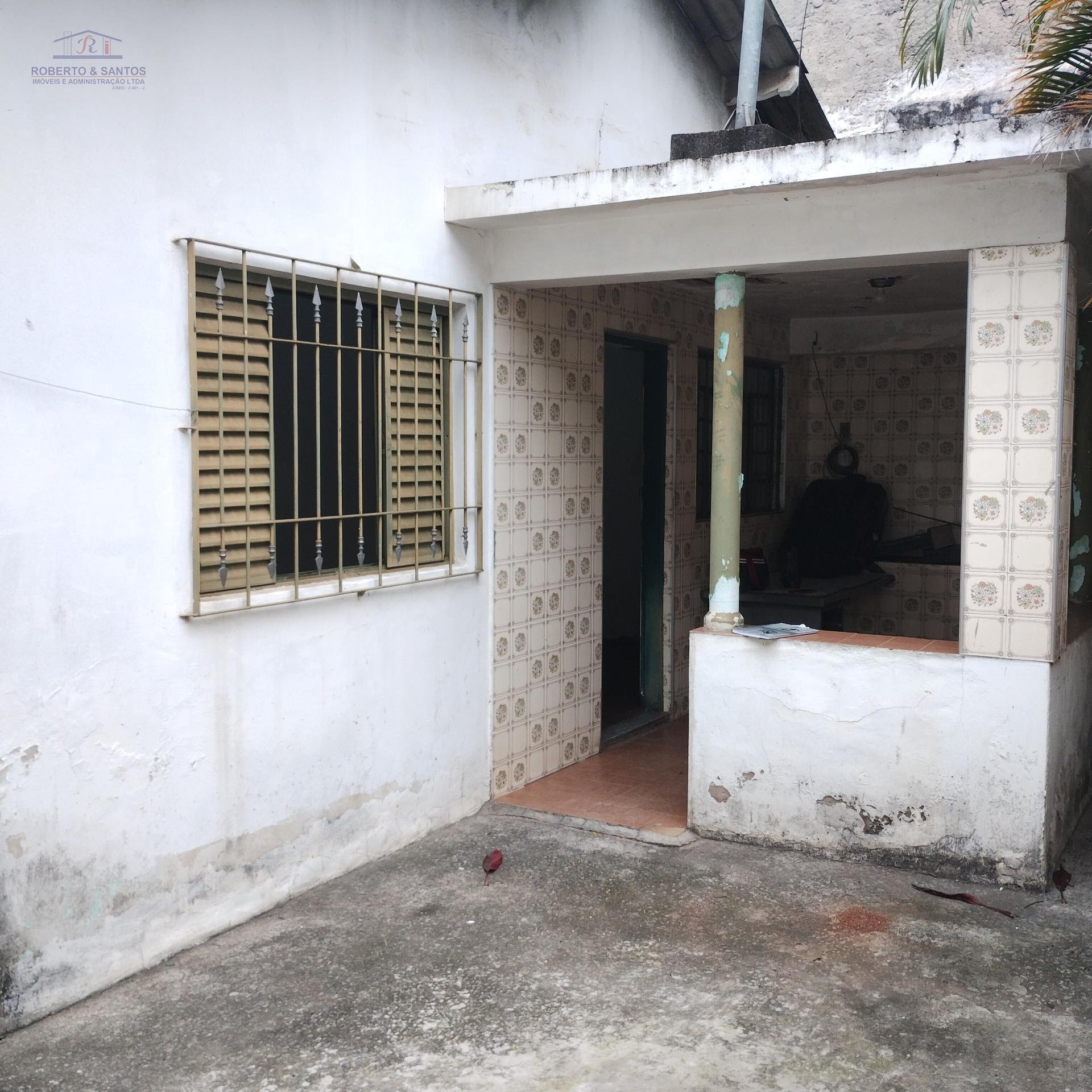 Acesso a casa com 2 dormitórios 