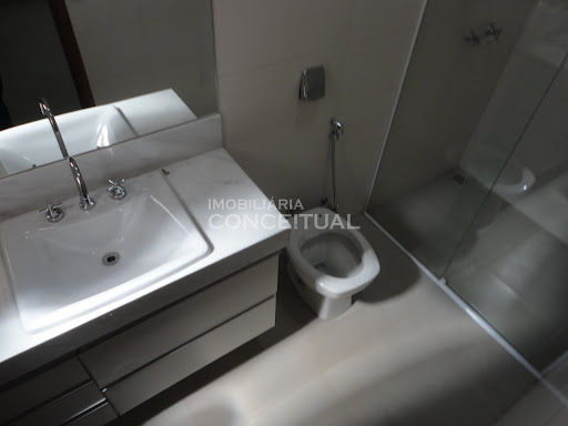 Quarto 2 - Banheiro