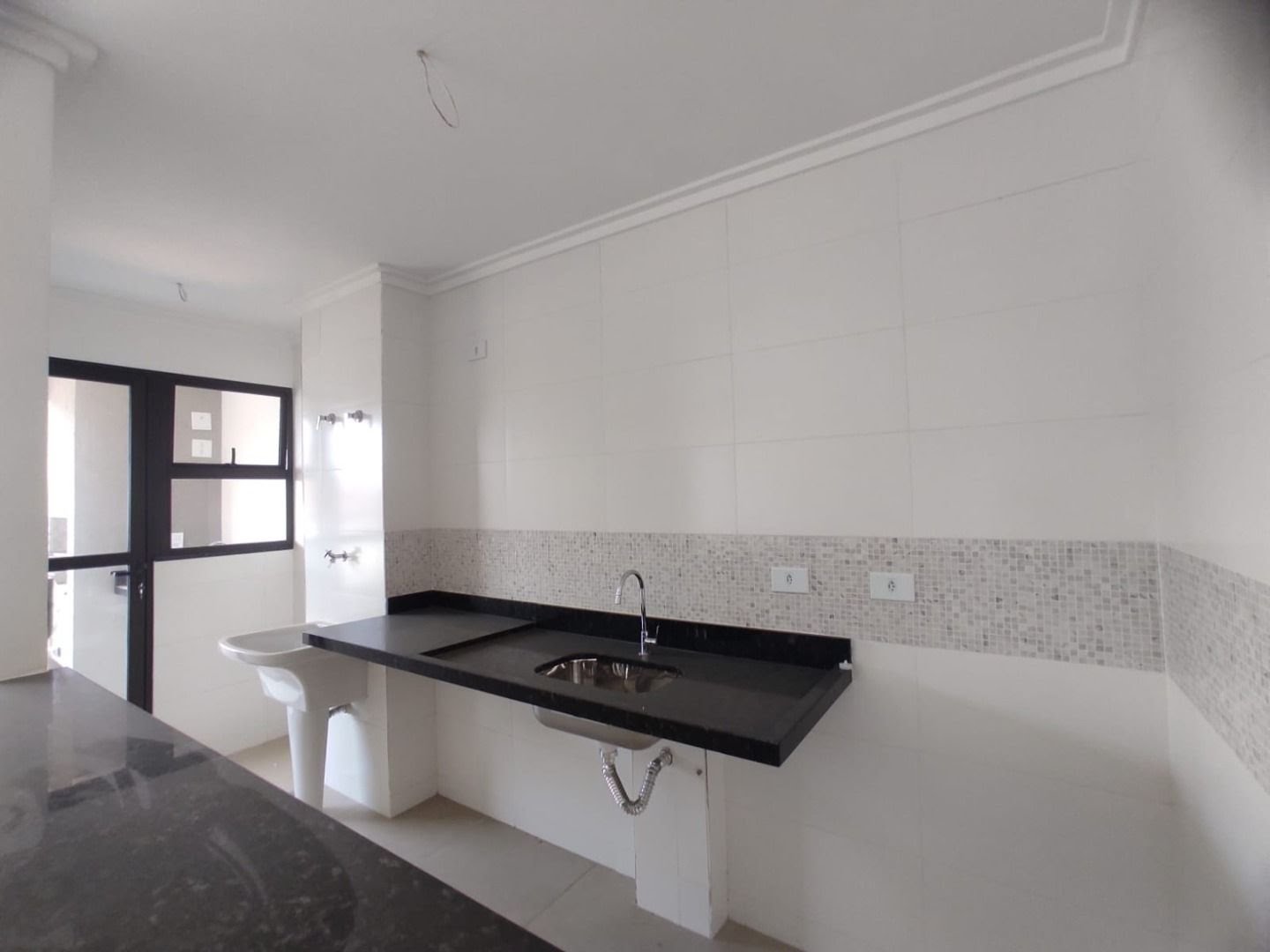 Apartamento à venda com 2 quartos, 3 banheiros, 2 vagas e 76m² no Itaguá, Ubatuba (SP) — foto 8 de 11