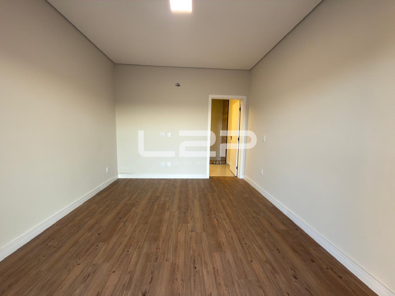 Casa à venda com 3 quartos, 1 suíte, 4 vagas e 220m² no Medeiros, Jundiaí (SP) — foto 26 de 30
