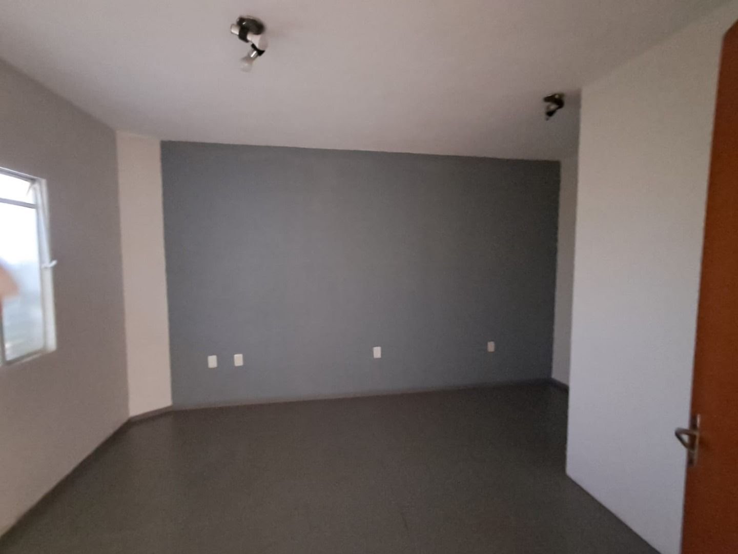 Casa à venda com 6 banheiros, 3 vagas e 211m² no Vila Santana, Sorocaba (SP) — foto 23 de 30