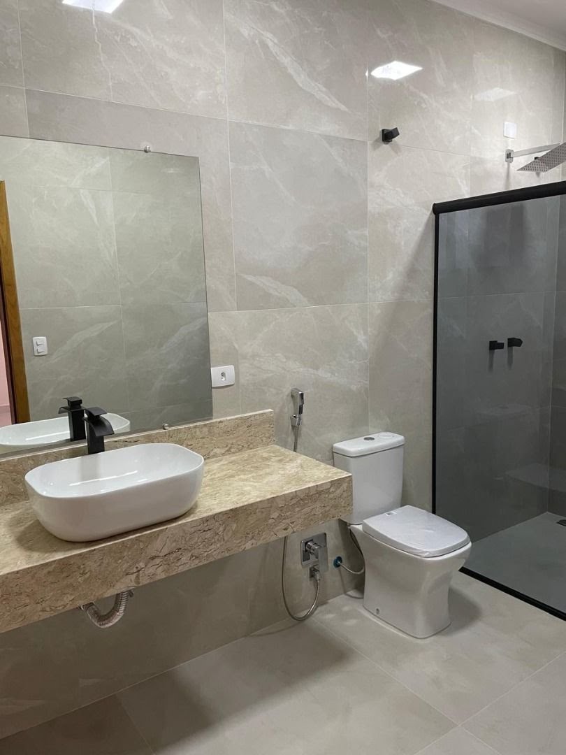 Casa à venda com 3 quartos, 5 banheiros, 3 vagas e 300m² no Jardim Carolina, Ubatuba (SP) — foto 16 de 24