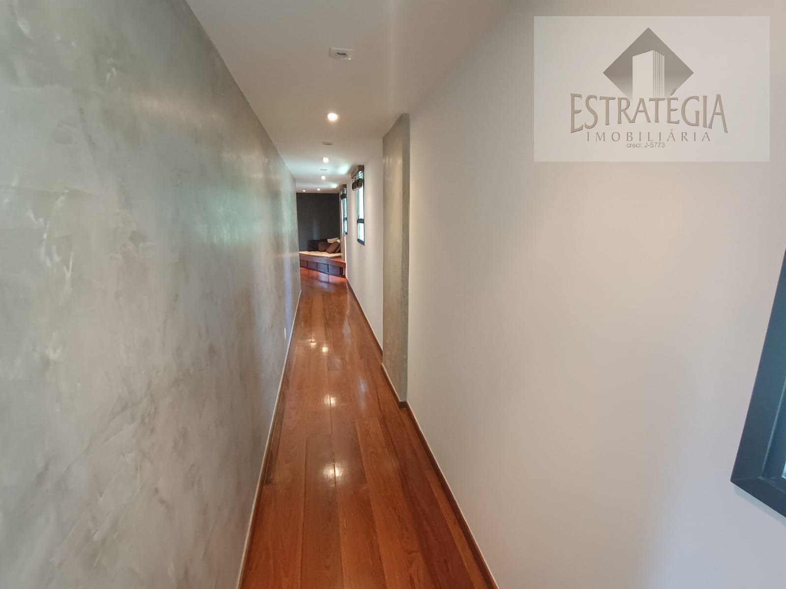 Apartamento à venda com 4 quartos, 2 suítes, 3 vagas e 250m² no Centro, Petrópolis (RJ) — foto 8 de 30