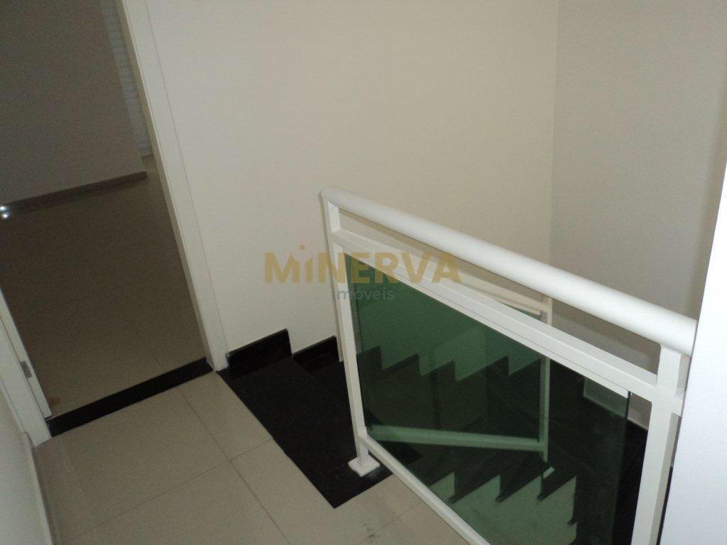 Casa à venda com 3 quartos, 3 suítes, 3 vagas e 210m² no Vila Guilhermina, São Paulo (SP) — foto 12 de 19