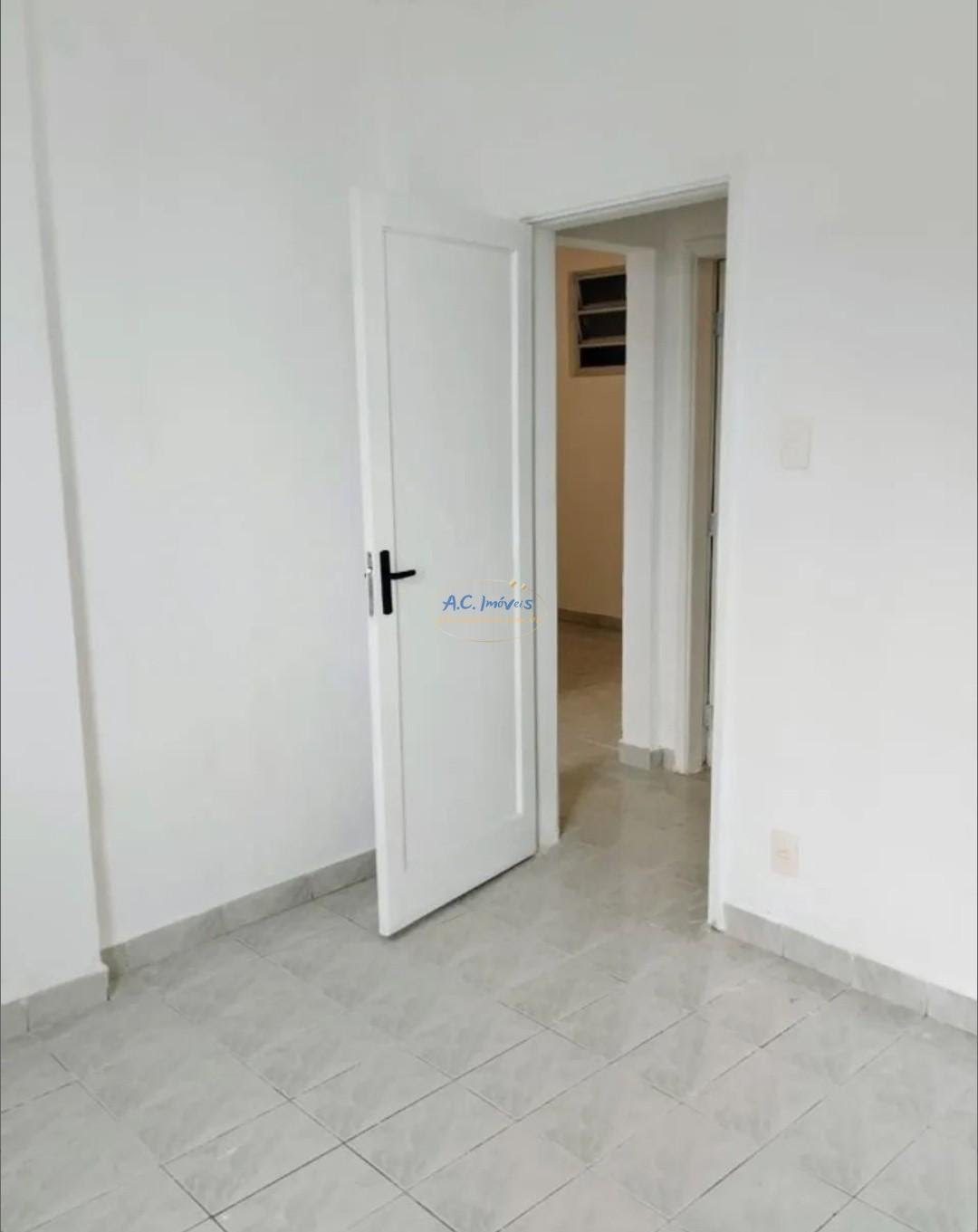 Apartamento à venda com 2 quartos, 1 banheiro e 45m² no Cidade Ocian, Praia Grande (SP) — foto 15 de 18