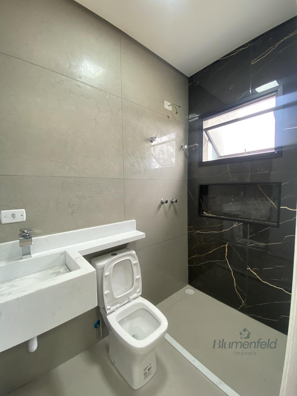 Casa à venda com 3 quartos, 3 suítes, 4 vagas e 230m² no Parque Santa Tereza, Santa Isabel (SP) — foto 18 de 21