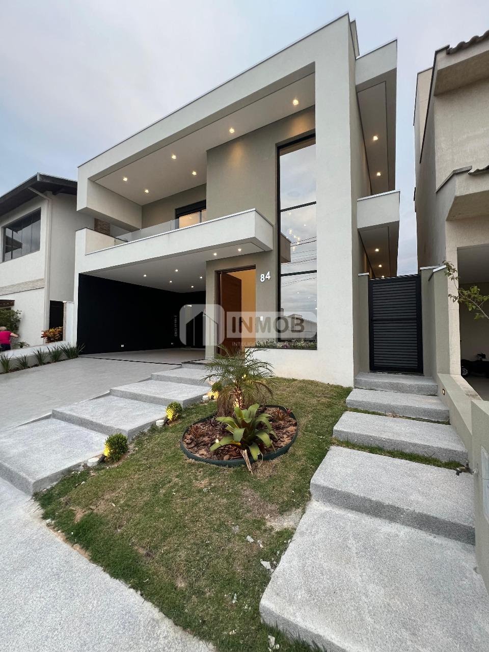 Casa à venda com 4 quartos, 4 suítes, 4 vagas e 250m² no Caminho Novo, Tremembé (SP) — foto 3 de 28