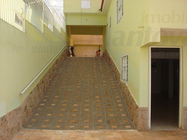 Casa à venda com 3 quartos, 1 banheiro e 2 vagas no Nova Tatuí, Tatuí (SP) — foto 25 de 28