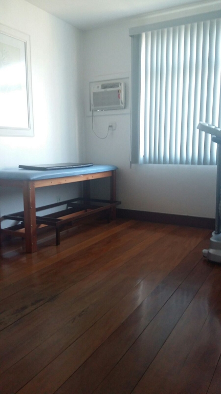 Apartamento à venda com 4 quartos, 4 suítes e 4 vagas no Parque Avenida Pelinca, Campos dos Goytacazes (RJ) — foto 18 de 30