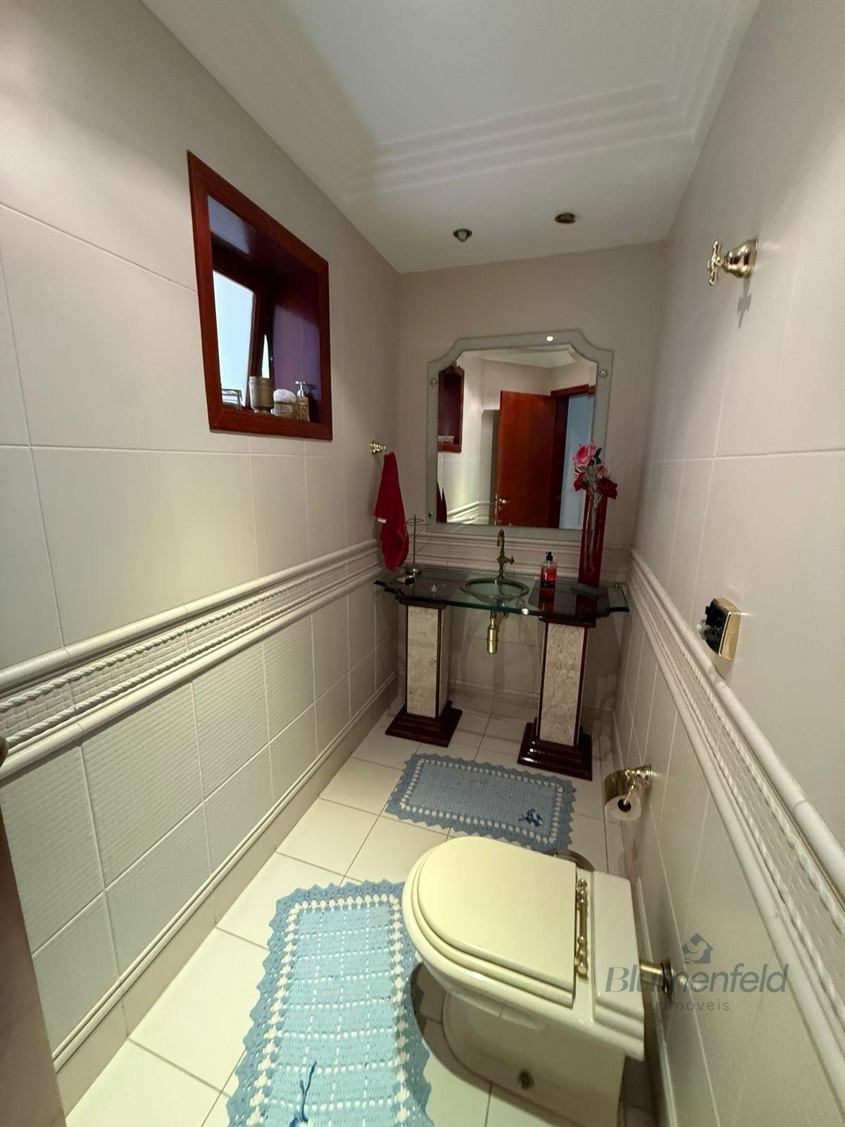 Casa à venda com 3 suítes, 4 vagas e 369m² no Condominio Arujazinho I II III, Arujá (SP) — foto 9 de 30