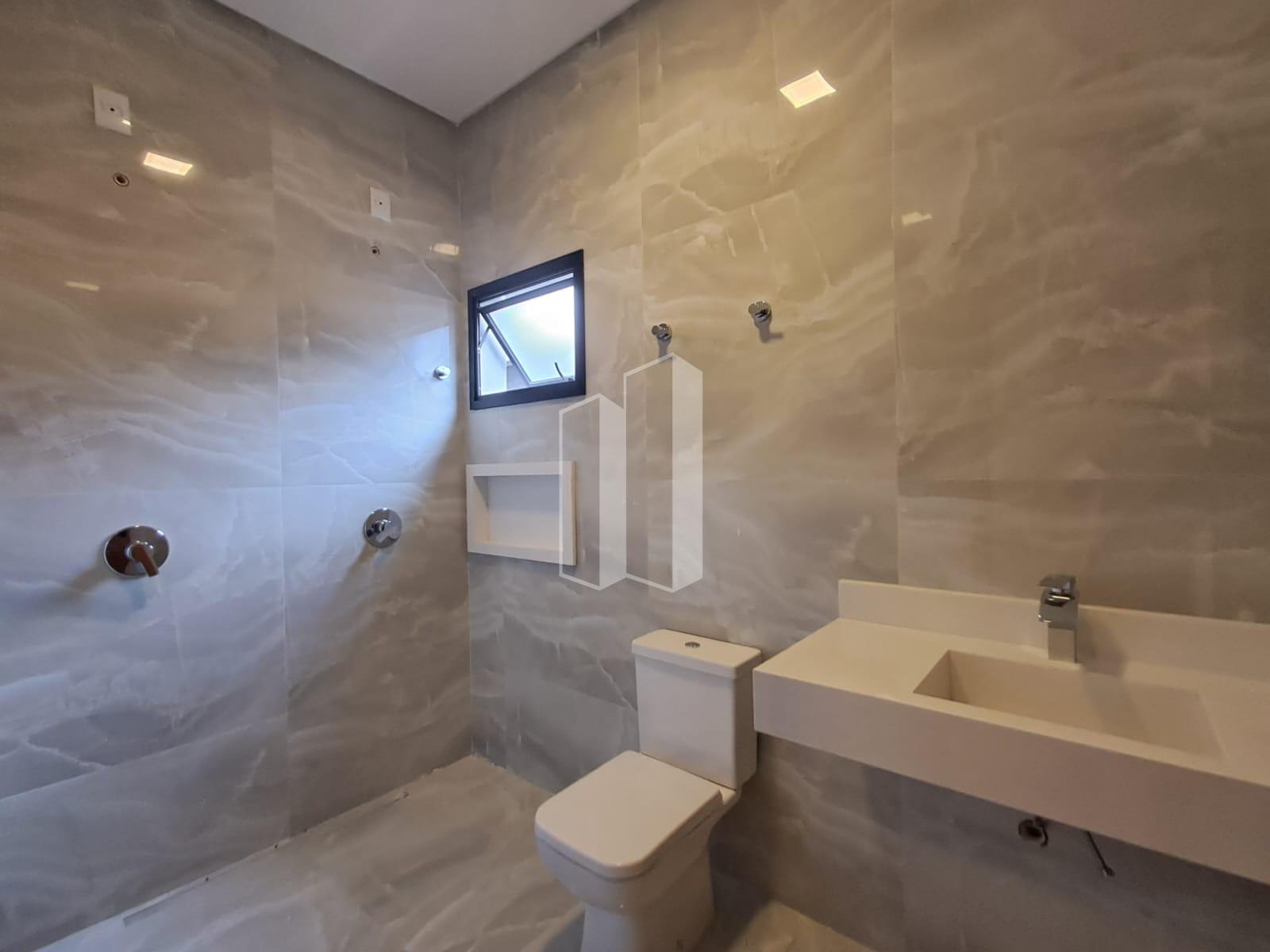 Casa à venda com 3 quartos, 3 suítes, 4 vagas e 260m² no Jardim Presidente, Goiânia (GO) — foto 14 de 18