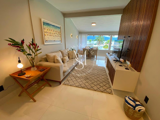     Viva ao Lado do Hotel Fasano no Porto Frade, Angra dos Reis-RJ.