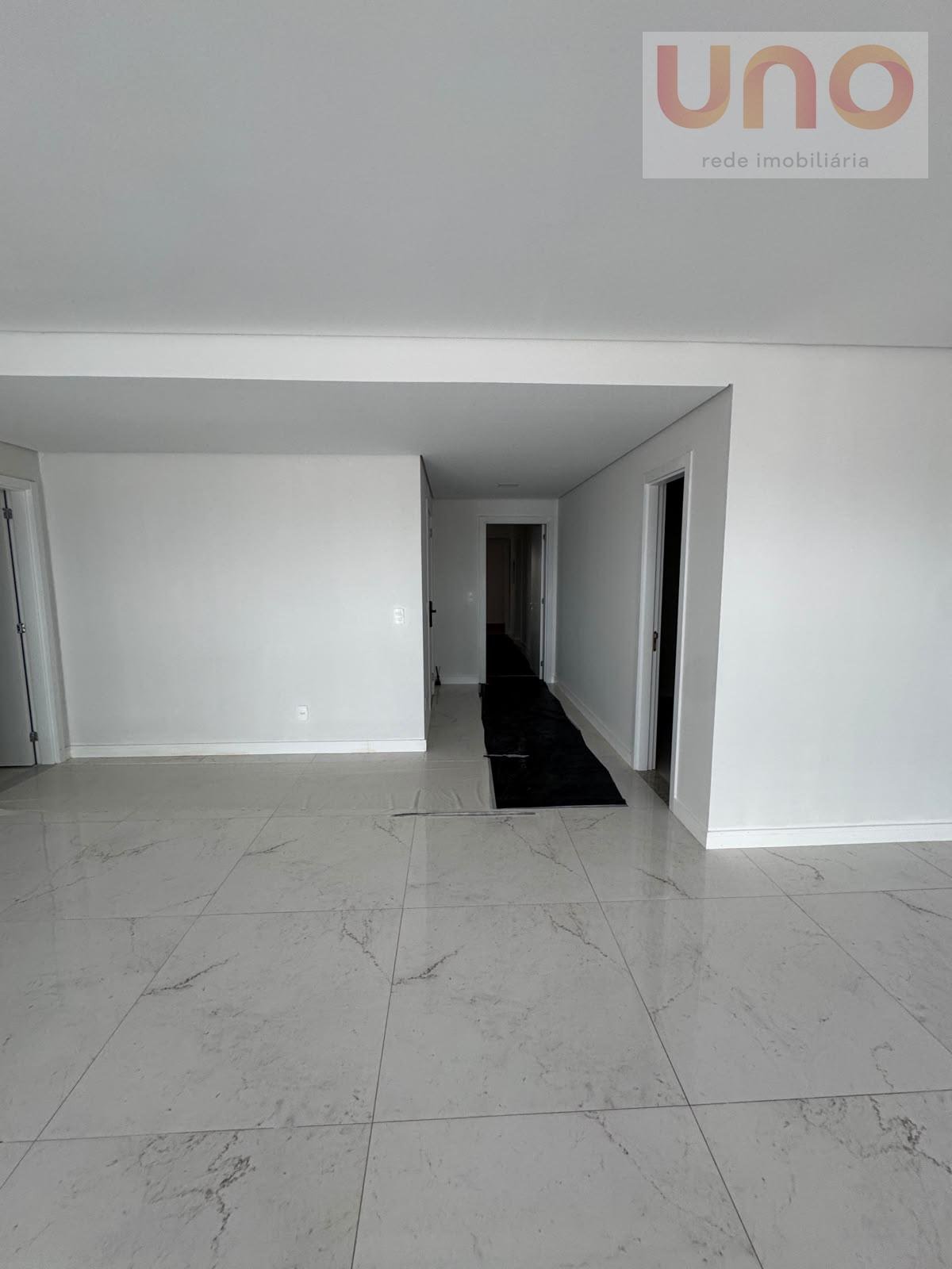 Apartamento à venda com 4 quartos, 4 suítes, 5 vagas e 334m² no Centro, Campo Grande (MS) — foto 24 de 30