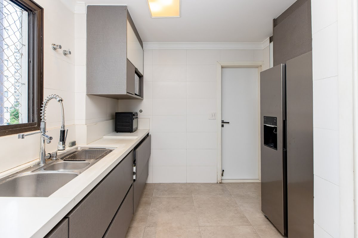Apartamento à venda com 3 quartos, 1 suíte, 3 vagas e 187m² no Campo Belo, São Paulo (SP) — foto 22 de 30