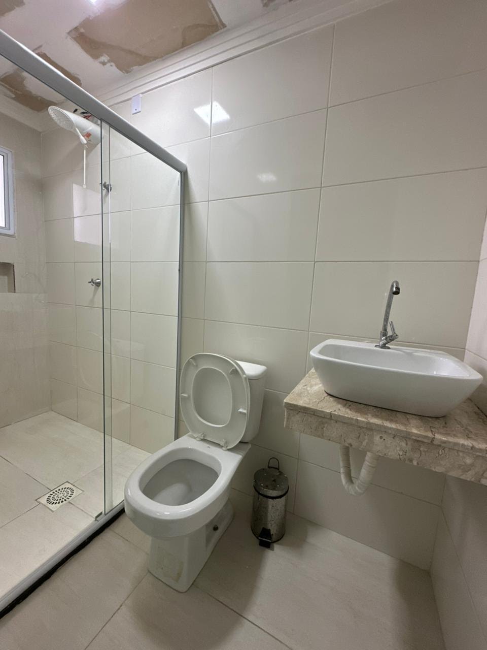 Casa para alugar com 2 quartos, 1 suíte, 2 vagas e 75m² no Papagaio, Feira de Santana (BA) — foto 7 de 12