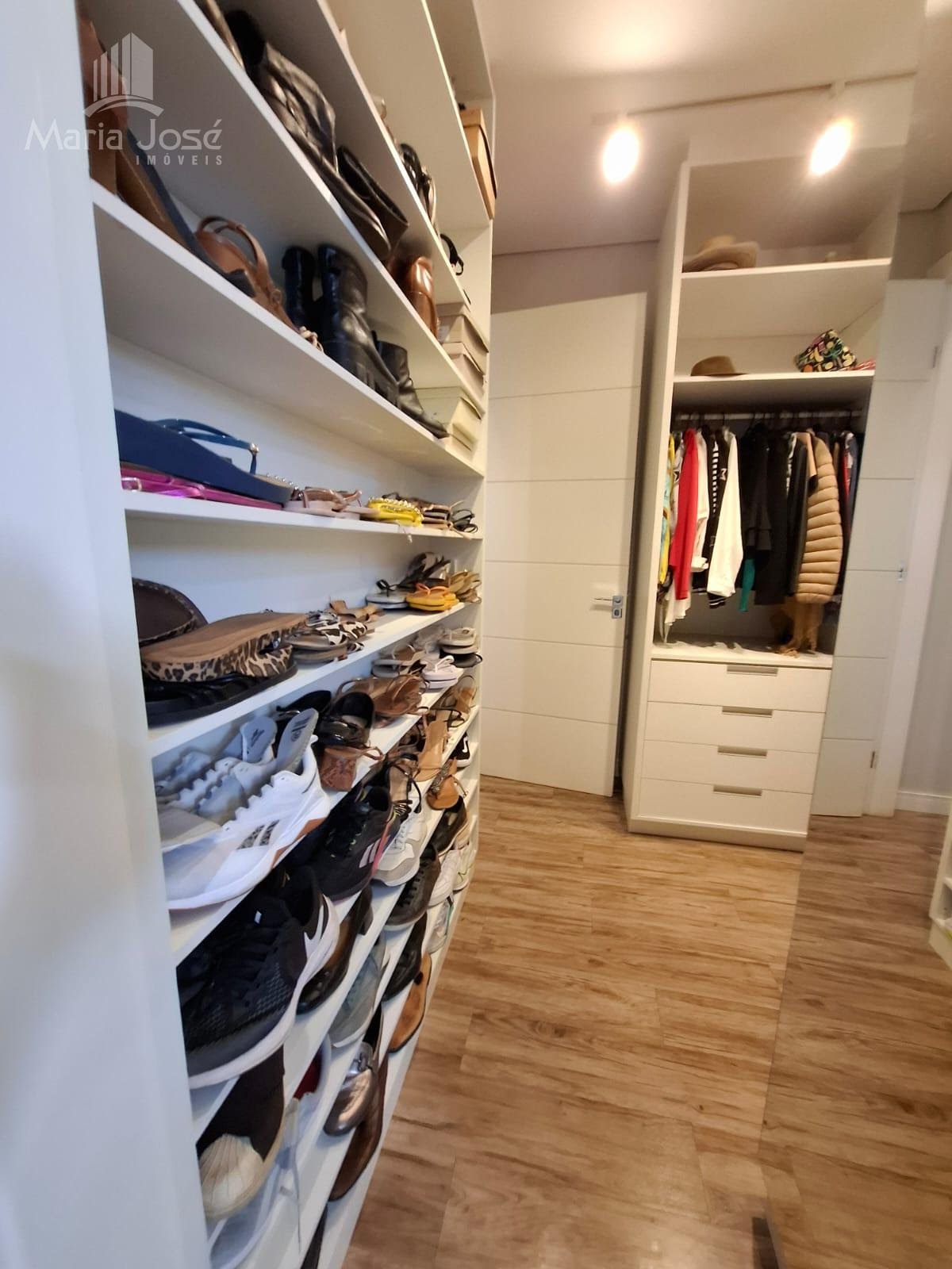 Casa à venda com 4 quartos, 2 suítes, 2 vagas e 400m² no Iporanga, Sete Lagoas (MG) — foto 25 de 30