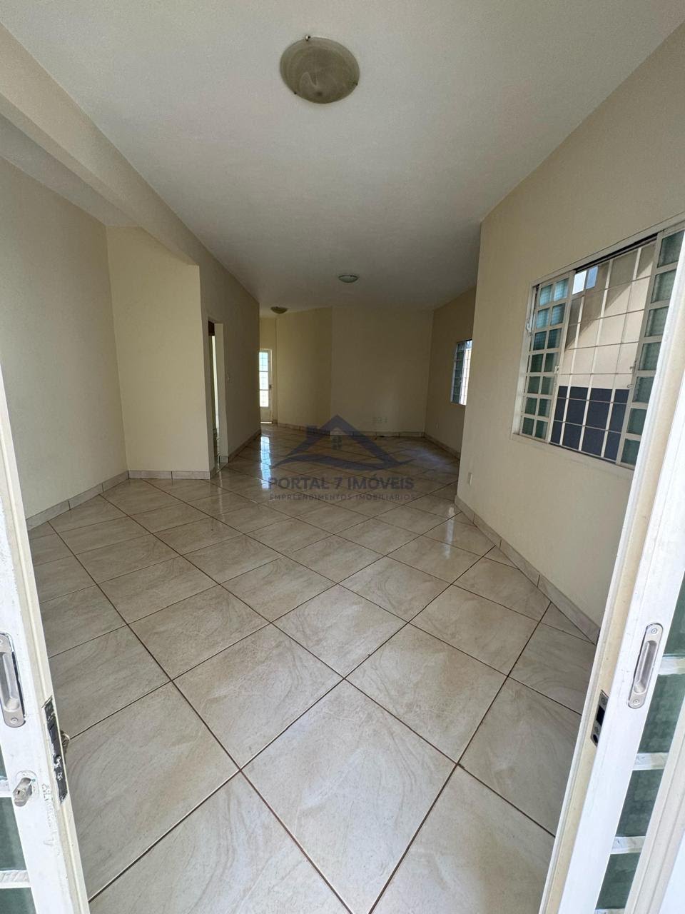 Casa à venda com 4 quartos, 2 suítes, 4 vagas e 180m² no Portal da Serra, Sete Lagoas (MG) — foto 16 de 25