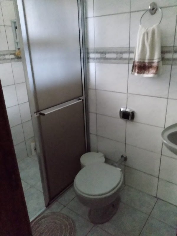 Casa à venda com 3 quartos, 1 suíte, 4 vagas e 240m² no São João Batista, Belo Horizonte (MG) — foto 4 de 13