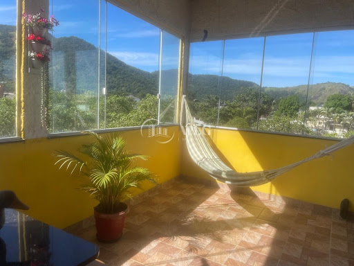 Casa à Venda Trevo do Guity, Mangaratiba: 2 Quartos, 147m²