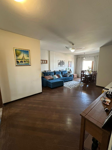 Apartamento à venda no edifício Parakana